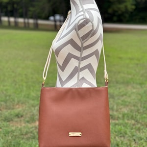 Tan Womens Conceal Carry Purse, CCW Crossbody, Conceal Carry Handbag, Right Hand Draw