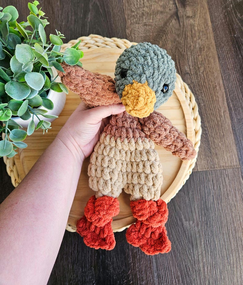 Pato de ganchillo / Pato hecho a mano / Pato hecho a mano / Pato de ganchillo / Pato de ganchillo / Pato de granja imagen 2