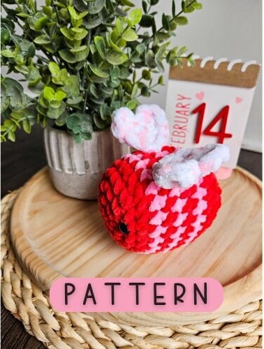 30 Valentine Crochet Patterns to Make for Gifts, Decor, and Cozy Seasonal Touches 12 Bee Mine Valentine Bee Pattern