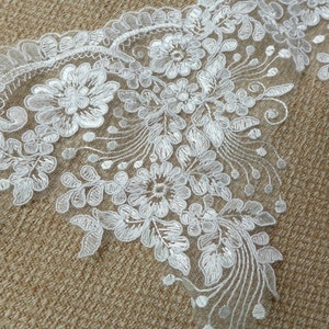 Luxury Ivory Alencon Lace Trim, Retro Embroidered Retro Bridal Lace, Floral Embroidery Trim, Bridal Dress Veils Lace Trim 8.1 inches Wide