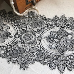 Retro Lace Black Eyelash Lace Trimming Sewing for Dress Hem, Millinery, Table Runner, Curtains