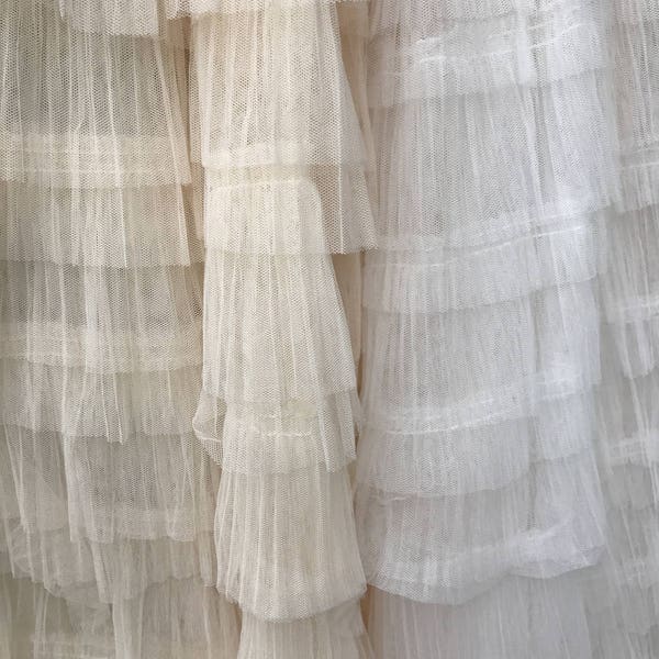 3D Ruffle Fabric, Light Yellow Pleated Fabric, Wedding Haute Couture Fabric, White Photography Prop Backdrop