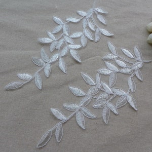 Ivory alencon lace leaves trim applique for bridal head piece, wedding gown, venetian lace applique