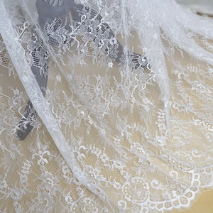 French Chantilly Lace Fabric White Scalloped Lace Graceful Wedding Dress Fabric for Bridal Lace Robe, Bridesmaid Dress, Veils