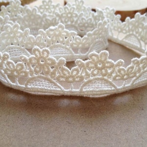 2 yards Cotton Lace Trim White Floral Lace For Gifts, Dolls, Miniature Crafts, Quilts, Decorative