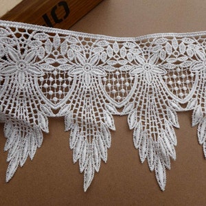Vintage Feather Leaf Lace Trim,  White Venise Embroidery Lace Trim 4.53 Inch Wide 2 Yards
