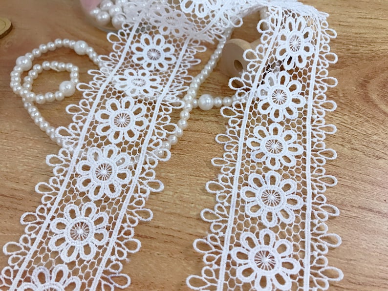 White Venice Lace Trim for Lace Headbands, Wedding Garters, Veils, Costume design zdjęcie 2