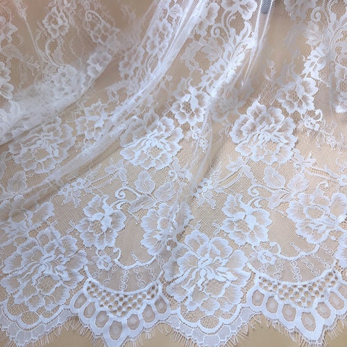 Soft Chantilly Lace Fabric in off White Eyelash Scalloped Lace - Etsy