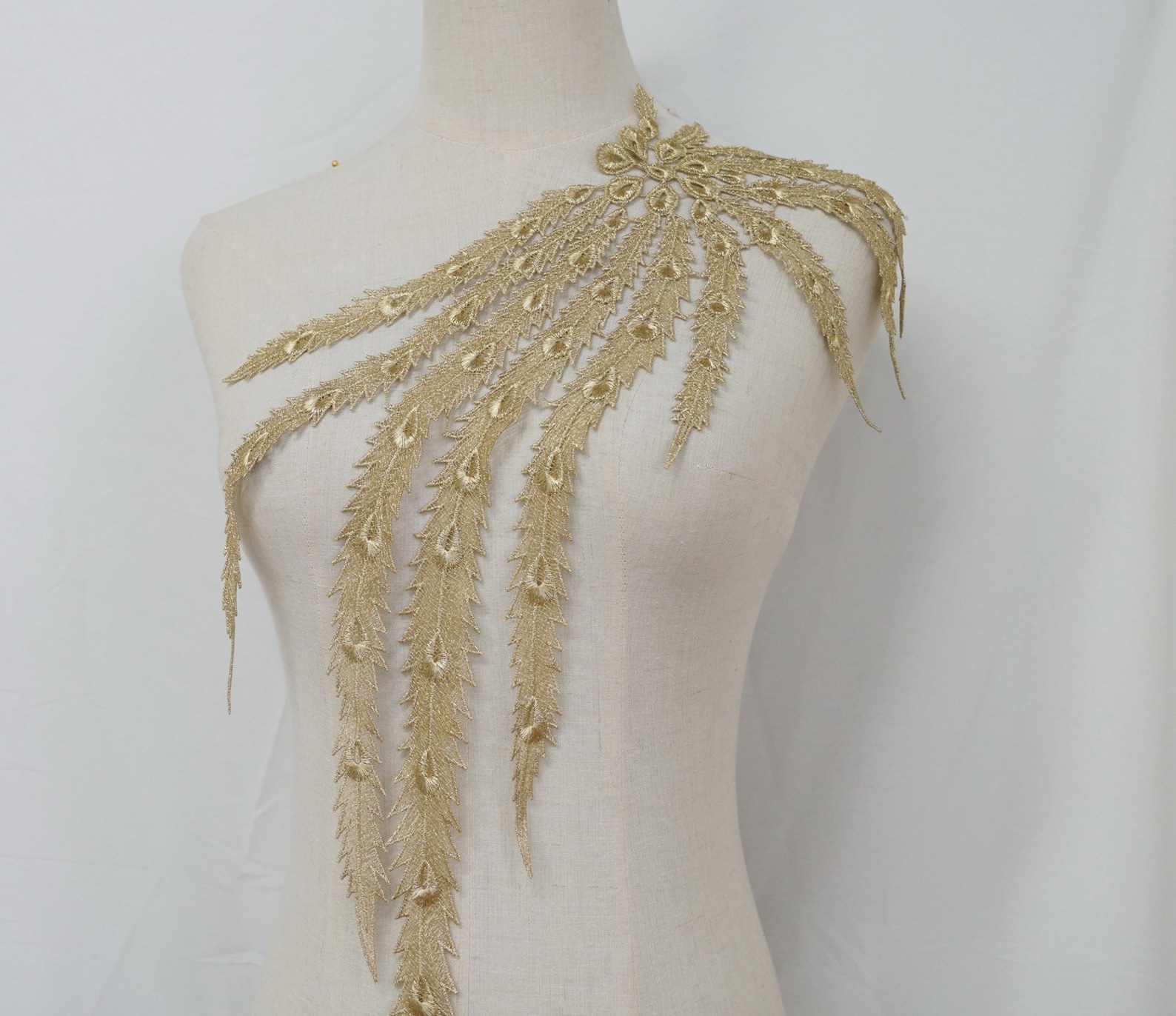 Gold Applique Venice Gold Thread Embroidery Trim Gold Peacock - Etsy