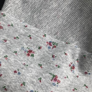 Tessuto a maglia elasticizzato con coste in spandex di cotone floreale vintage, tessuto per magliette e abiti lunghi con motivo a rose, tessuto per tappezzeria, tagliato su misura immagine 14