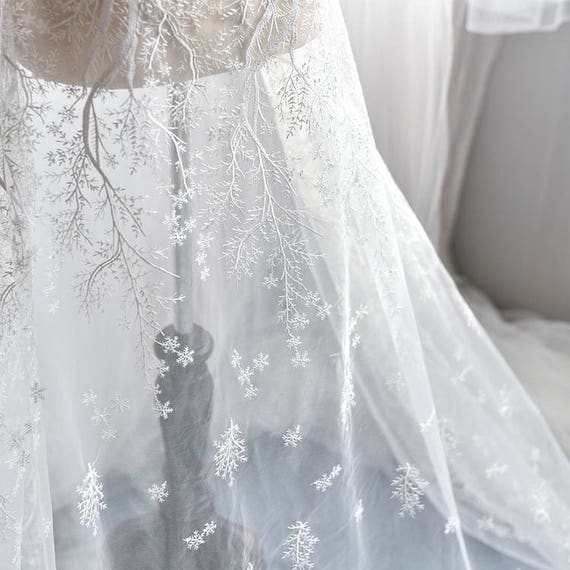 Beautiful Snowflake Lace Ivory Wedding Bridal Lace Fabric for Bridesmaids,  Veils, Party Dress or Curtains - Etsy Sweden