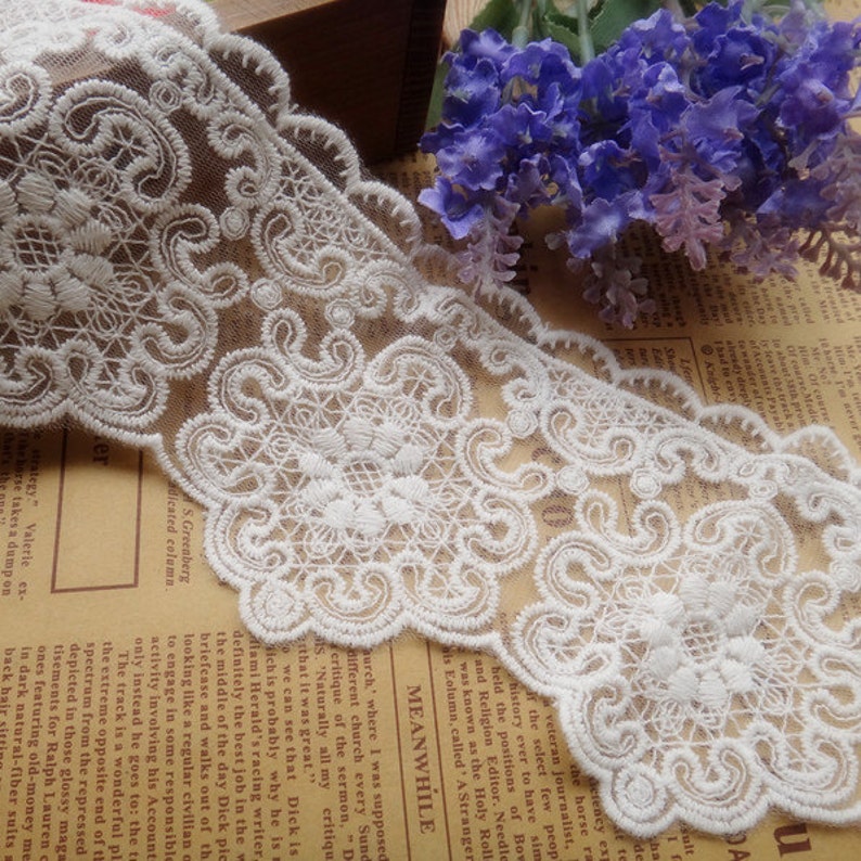 Off White Scalloped Embroidery Lace Trim Bridal Wedding Lace Craft Supplies 1 Yard image 2
