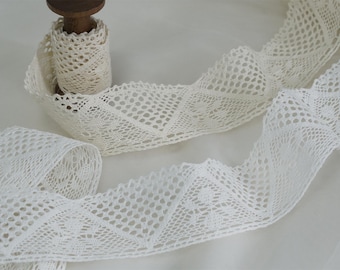 Gehäkelte Baumwolle Off-White / Beige Spitzenbesatz, Vintage Baumwollband 1,8 "Breite Jakobsmuscheleinfassung für Dekor Nähen