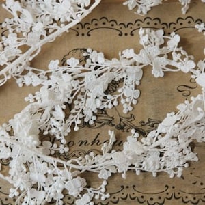 White Venice Lace Trim Super Exquisite Fringe Lace Wedding Bridal Bracelet Jewelry Design 1 Yard image 1