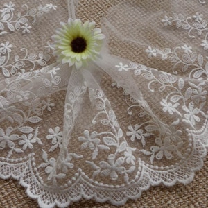 Exquisito ribete de encaje bordado floral en blanco para bodas, velos de novia, vestidos y bolsos, 2 yardas