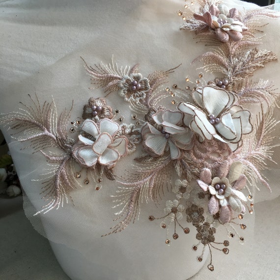 Toppa ricamata in pizzo all'uncinetto, con fiori ricamati, colletto in pizzo, motivo applique in pizzo, per cucito, artigianato, costume, abito da sposa, verde