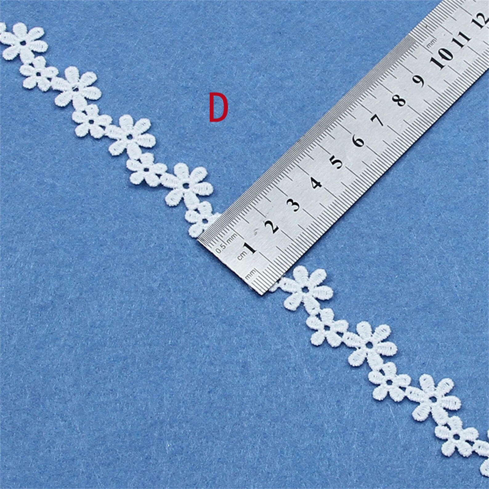 Off White Venice Lace, Guipure Lace, Round Loop Lace, Mini Flower ...