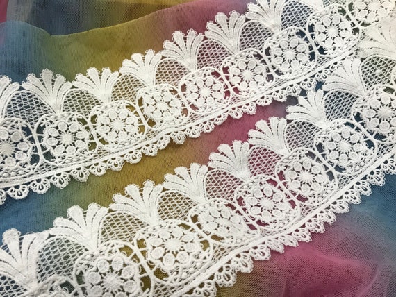 Antique lace trim for sale deals