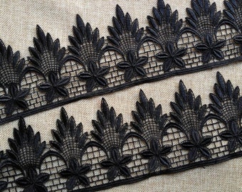 2 Yards Vintage Venise Lace Trim in Black for Black Bridal, Jewelry or Costume design
