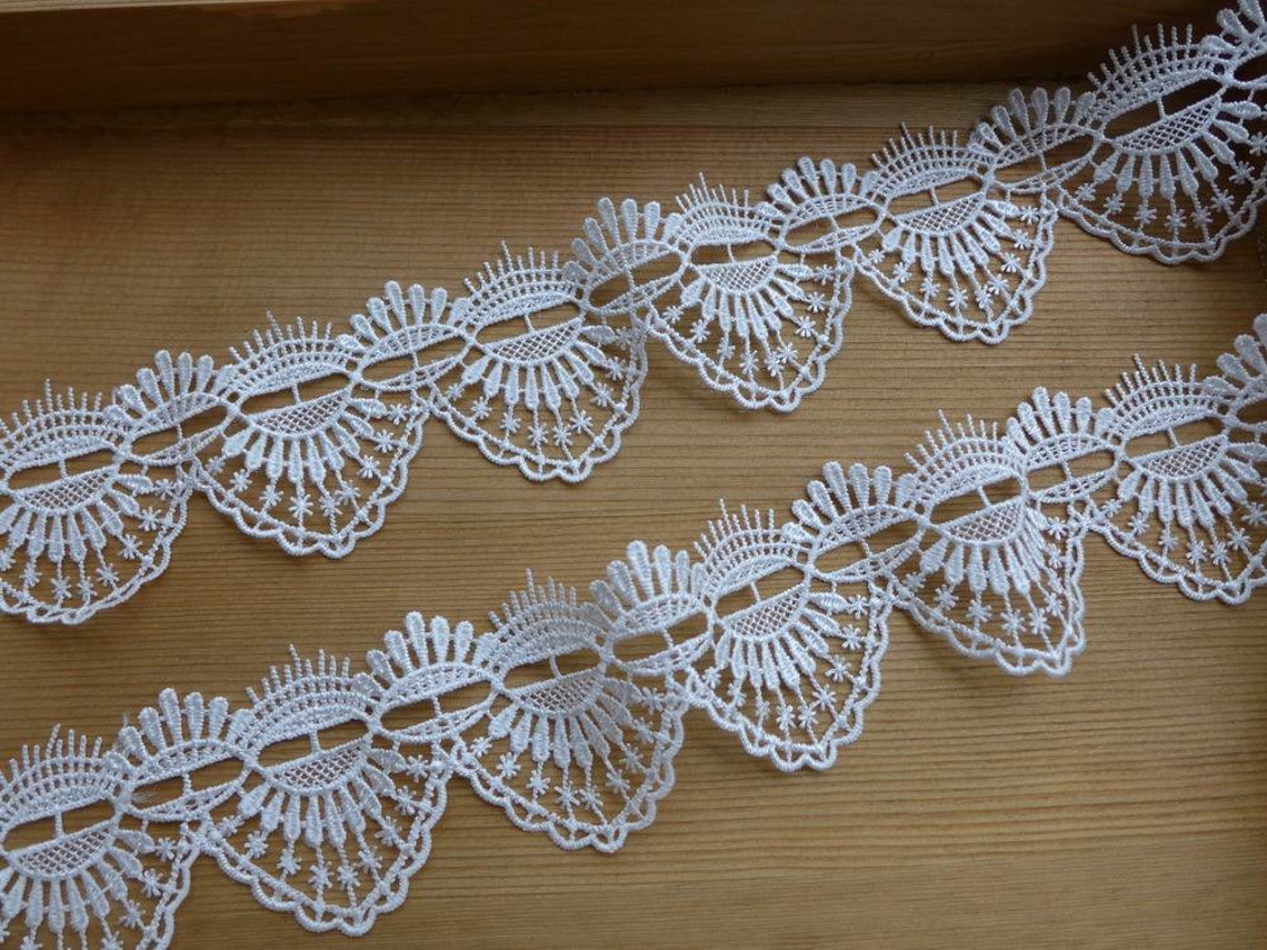 Delicate White Lace Vintage Crochet Lace Trim White Venice Etsy