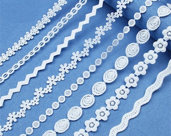 Off white Venice Lace, Guipure Lace, Round Loop Lace, Mini Flower Narrow Lace Trim 9 Yards