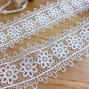 White Venice Lace Trim for Lace Headbands, Wedding Garters, Veils, Costume design zdjęcie 1
