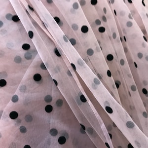 Dusty Pink Tulle Fabric Black Polka Dots Design for Tutu&#39;s Dress, Summer Dress, Wedding Decoration