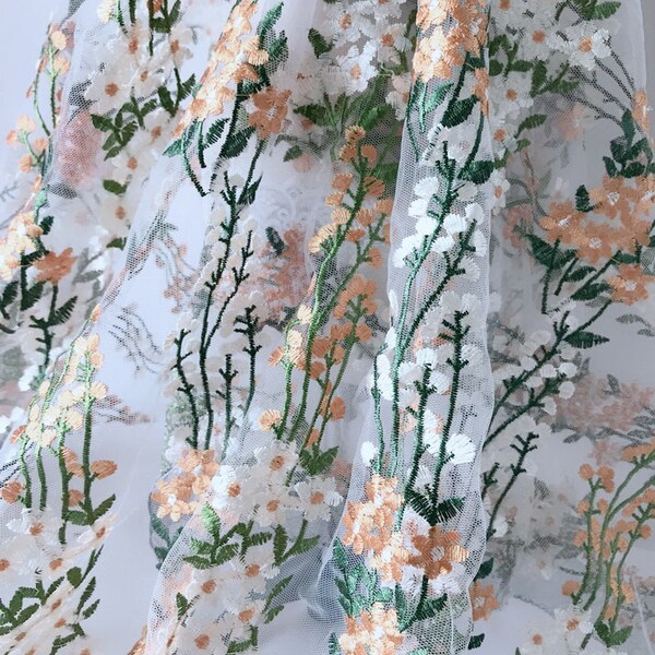 Vintage Style Floral Daisy Embroidery Lace Fabric 53“ wide Off white Tulle Fabric By the yard
