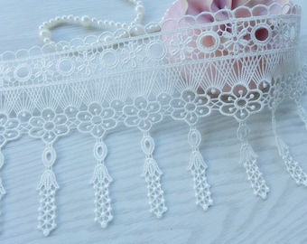 Off white Victorian Beautiful Venice Floral Dangle Lace Trim for Weddings, Bridal Sashes, Collar Applique, Neckline