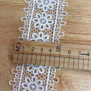 White Venice Lace Trim for Lace Headbands, Wedding Garters, Veils, Costume design zdjęcie 6