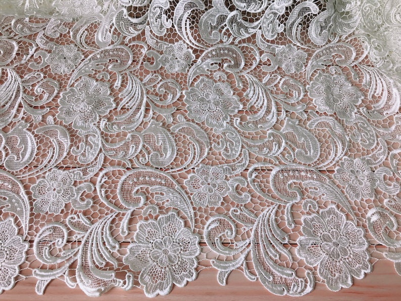 Ivory Lace Fabric Venice Guipure Lace Fabric Flower Motif - Etsy