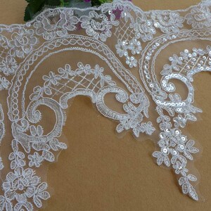 Velo de novia clásico de encaje, ribete de encaje bordado en blanco roto, encaje de lentejuelas Alencon imagen 4