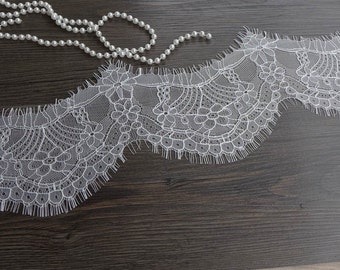 White Floral Lace Trim, Eyelash Lace Fabric Trim, Bridal Chantilly Scalloped Lace for Wedding Veils Costume design