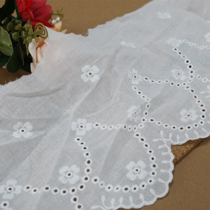 Off white Eyelet Cotton Floral Lace Trim for Doll Dress, Skirts, Clothing Accessories