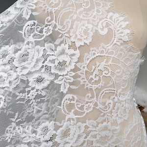 Delicate Chantilly Lace with Rose Flower Pattern Scalloped Fabric for Bridal Gown, Veil, Lace dress, Robe Dress