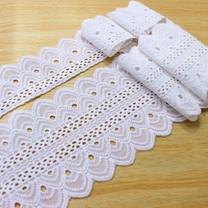 Off white Lace, Cotton Eyelet Trimming, Retro Scalloped Cotton Lace Trim, 2 yards