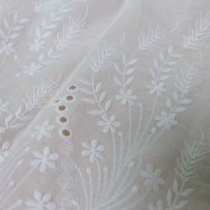 Hot selling Cotton Floral Fabric, Off White Eyelet Trim Fabric, Vintage Style Embroidery Bridal Wedding Gown Fabric