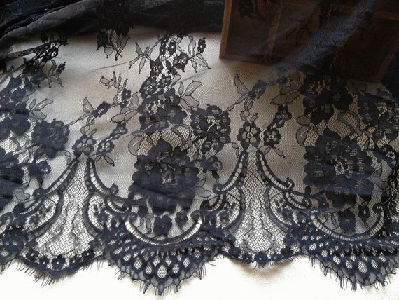 Chantilly Eyelash Lace Fabric en Negro para Vestidos de Novia - Etsy México Chantilly Eyelash Lace Fabric en Negro para Vestidos de Novia - Etsy México