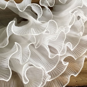 Off white Plissee Organza Spitze, Rüschen Spitzenborte, Faltende Spitzenbesatz für Cosplay Party Kostüme Manschetten