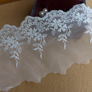 Bordure en dentelle florale de mariage en dentelle brodée festonnée blanche pour mariée, pochette, sac à main, poignets, vêtements image 2