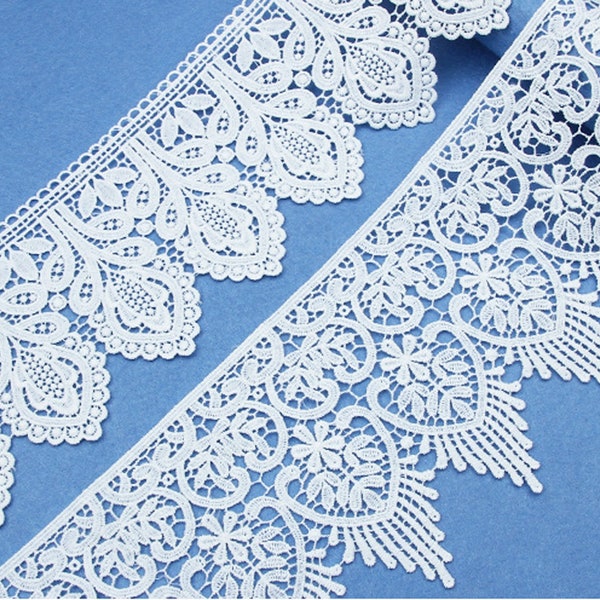 White Scalloped Trim Venice Flower Lace Trimming for Doll Skirt, Cuffs, Dresses, Home Sewing
