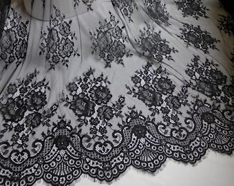 Elegante tela de encaje Chantilly negro con diseño retro de borde festoneado para vestidos, faldas y lencería.