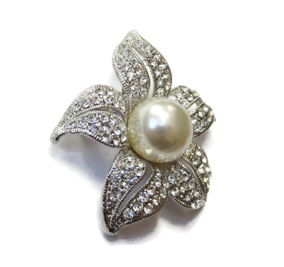 Rhinestone Flower Brooch Dramatic Silver & White … - image 2
