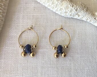 Boucles d'oreilles créoles plaquées or 3 microns, boucles d'oreilles lapis lazuli, créoles or 18 carats, boucles créoles pierres lapis et or