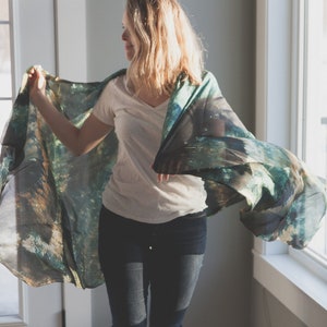 Green evening shawl, silk shawl, mod scarf image 5