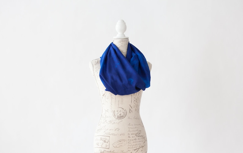 Royal Blue circle scarf, infinity royal blue silk scarf, gift for mom image 1