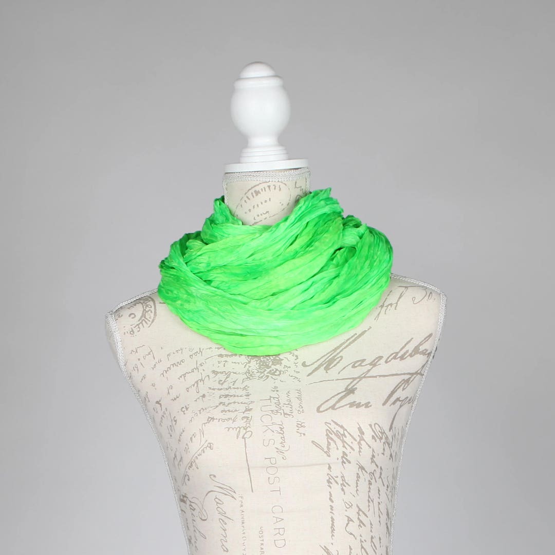 Light Green Silk Scraf / Kelly Green Scarf / Bright Green Wrinkled Silk ...