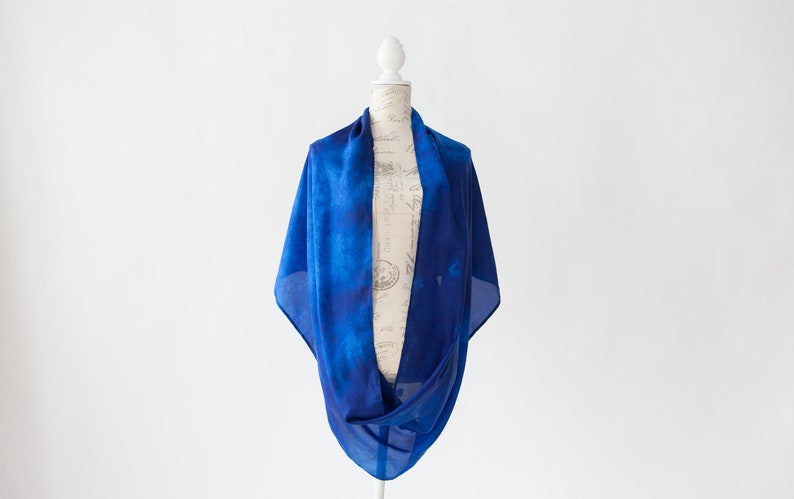 Royal Blue circle scarf, infinity royal blue silk scarf, gift for mom image 6