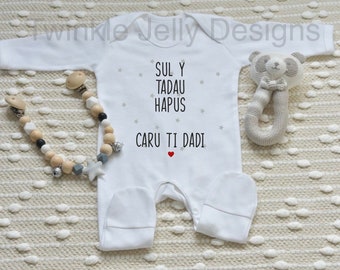 Sul Y Tadau Hapus, Caru Ti Dadi - welsh Father's Day romper - bodysuit - bib