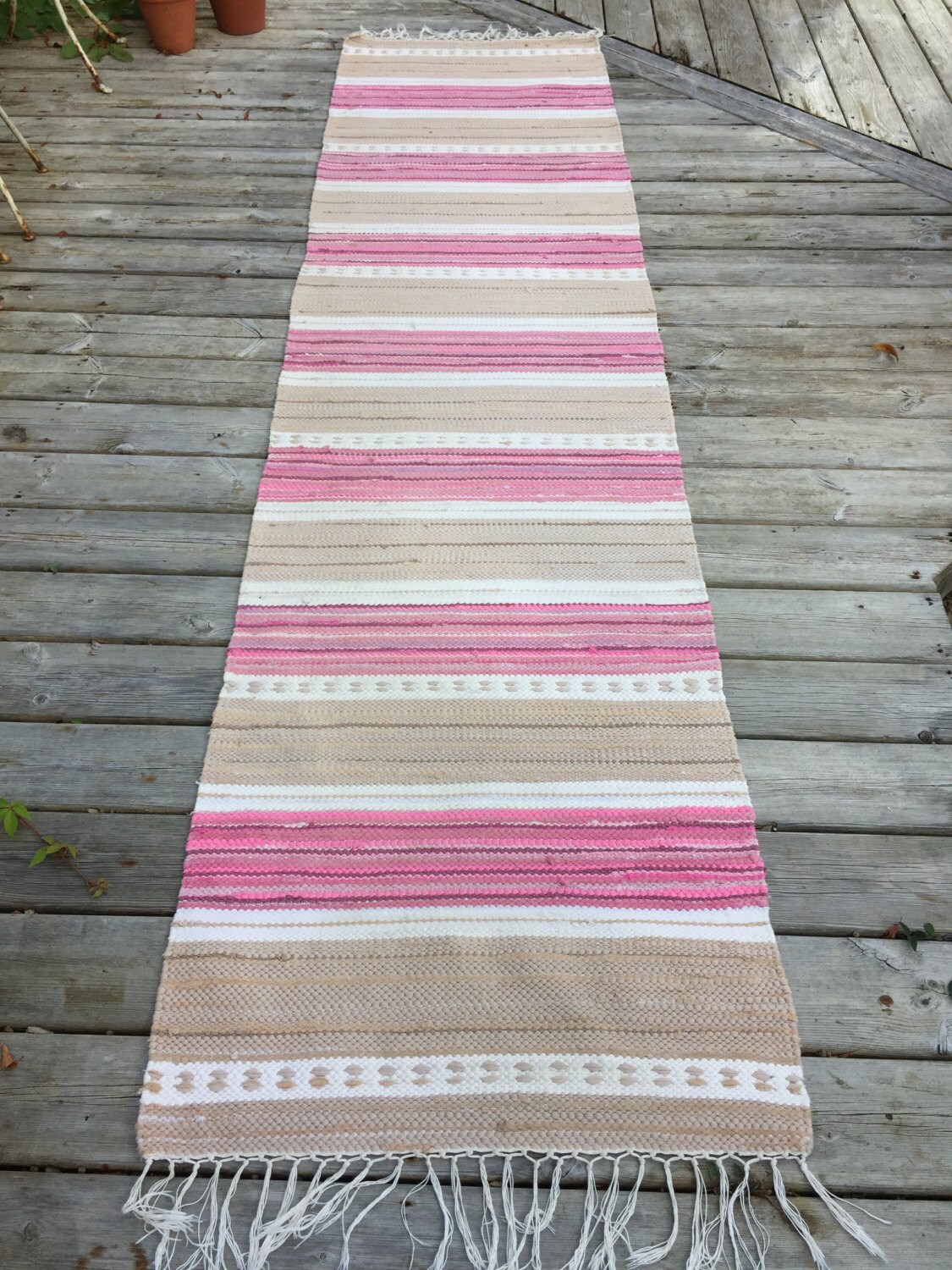 RR1611 Beautiful Traditional Rag Rug Stripes of Pink and Beige